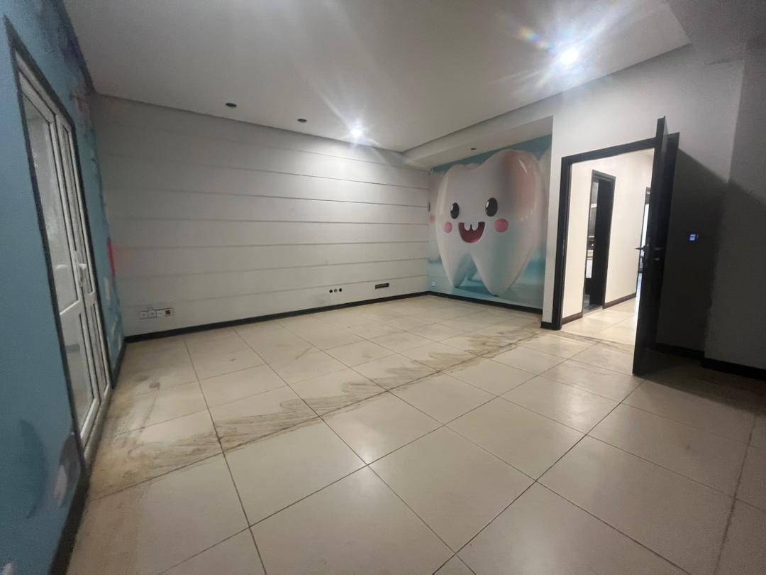 تصویر 220 متر موقعیت اداری زعفرانیه