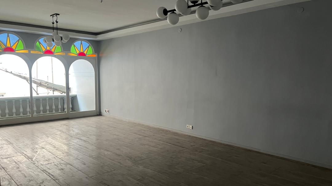 تصویر 700 متر مستقلات اداری مناسب کار