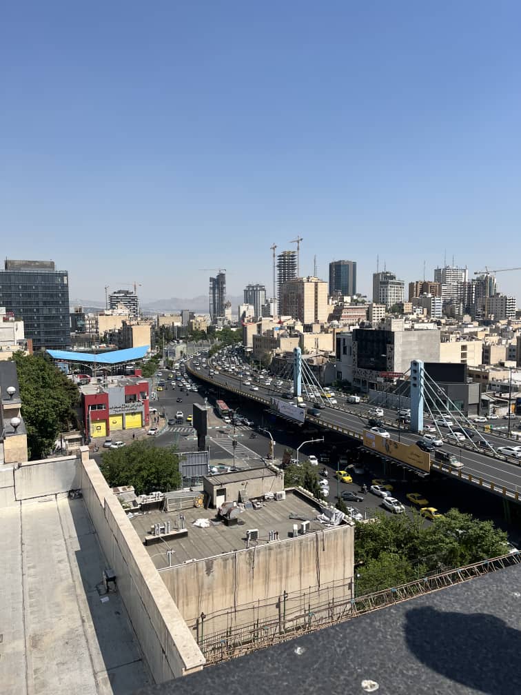 تصویر 128 متر آپارتمان لوکس محمودیه فول امکانات