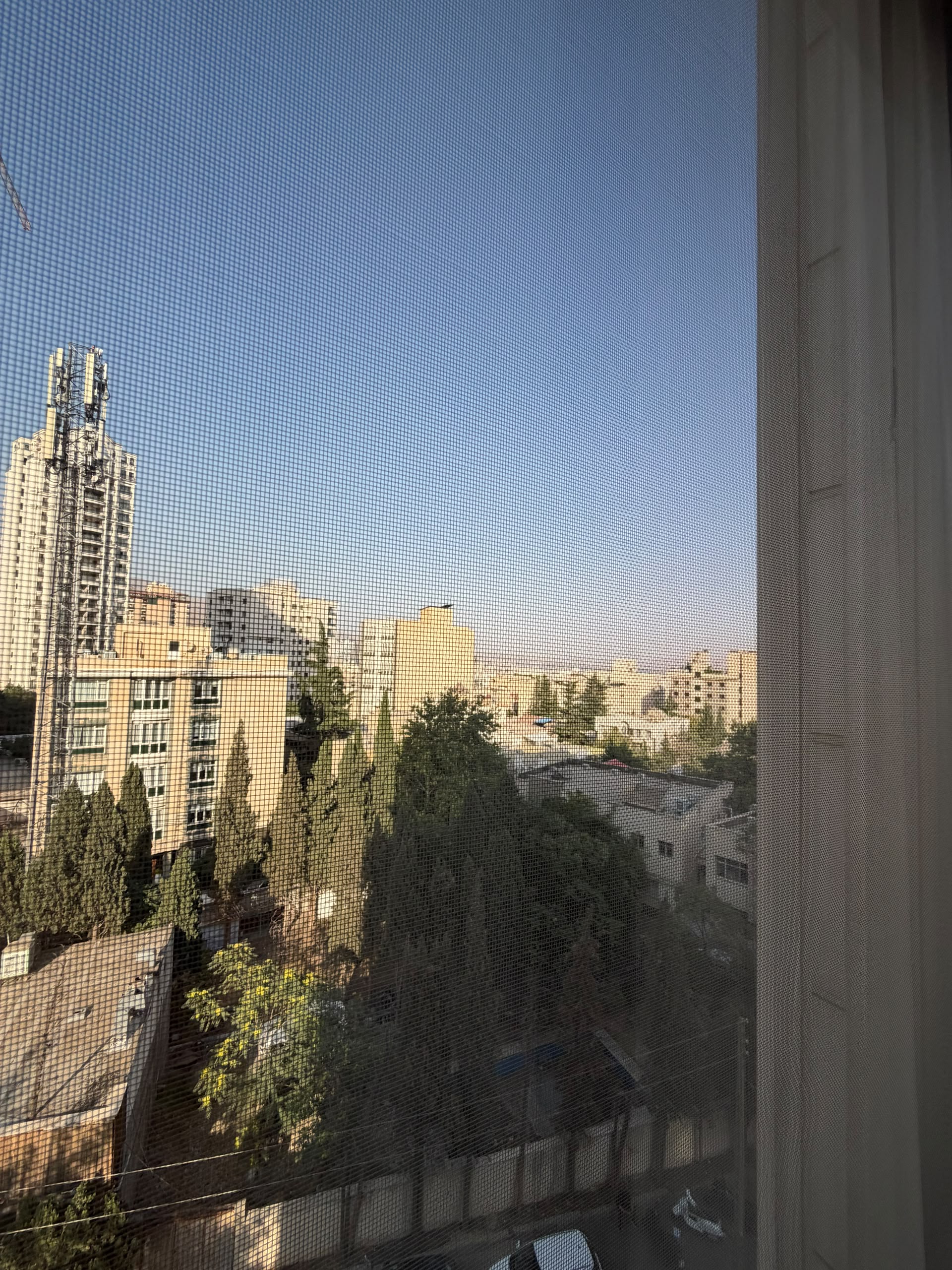 تصویر 200 متر آپارتمان فول امکانات زعرانیه